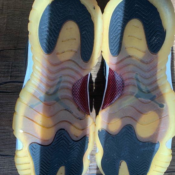 Jordan retro 11 - Picture 3 of 5